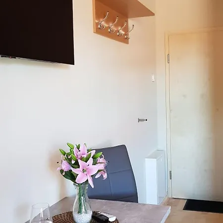 Suite Holiday 리에프가르텐